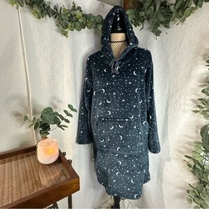 Wildfox Night Sky Relaxed Fit Oversized Ultra Soft Plush Hooded Lounger S/M